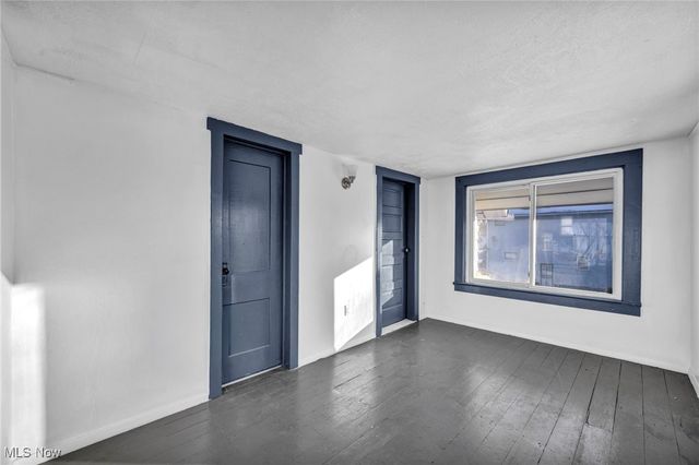 14208 Jenne Avenue, Cleveland, OH 44110