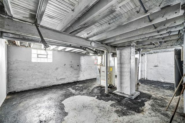 14208 Jenne Avenue, Cleveland, OH 44110