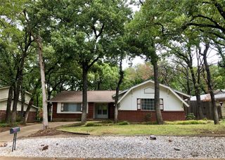 3701 Halifax Drive, Arlington, TX 76013