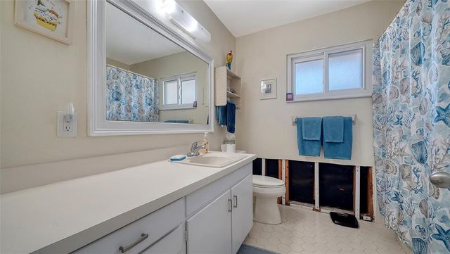 514 RALPH STREET, Sarasota, FL 34242