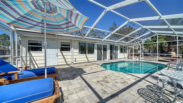 514 RALPH STREET, Sarasota, FL 34242