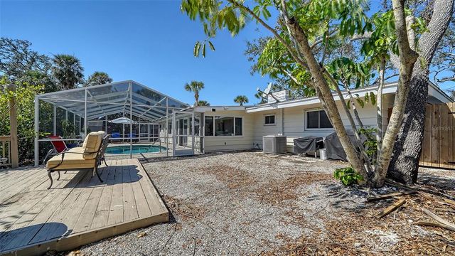 514 RALPH STREET, Sarasota, FL 34242