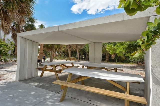 514 RALPH STREET, Sarasota, FL 34242