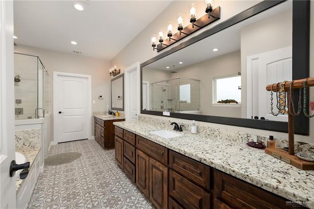 35107 Black Buck Drive, Edinburg, TX 78542