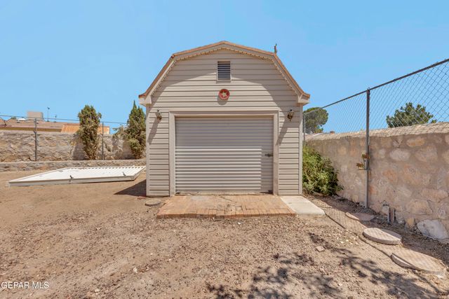 10728 PICO NORTE Road, El Paso, TX 79935