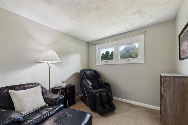 36 Regal St, Holliston, MA 01746