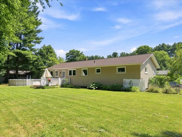 36 Regal St, Holliston, MA 01746