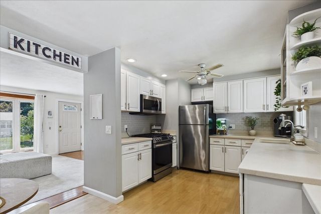 36 Regal St, Holliston, MA 01746