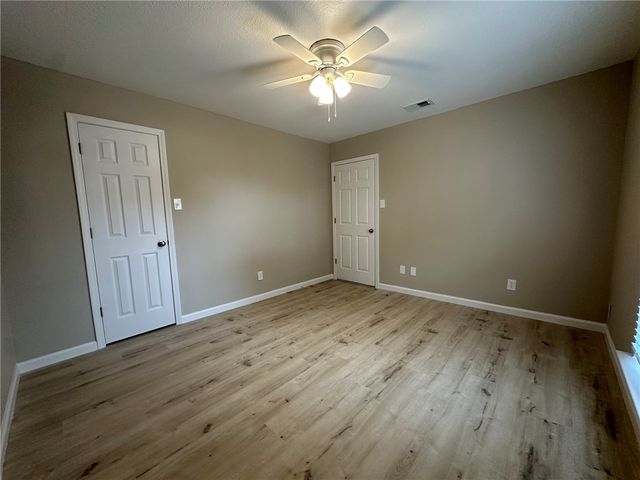 314 San Saba Dr, Portland, TX 78374