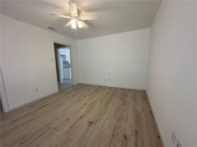 314 San Saba Dr, Portland, TX 78374