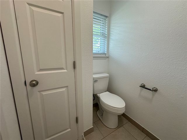 314 San Saba Dr, Portland, TX 78374