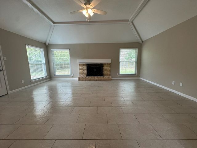 314 San Saba Dr, Portland, TX 78374