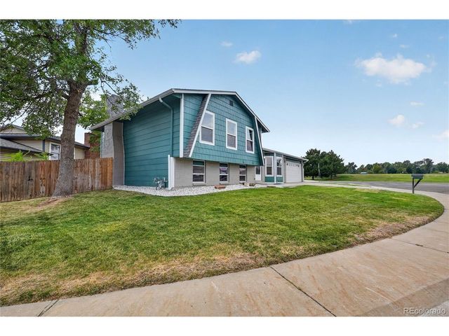 8494 W 74th Pl, Arvada, CO 80005