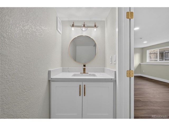 8494 W 74th Pl, Arvada, CO 80005