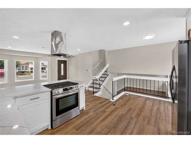 8494 W 74th Pl, Arvada, CO 80005