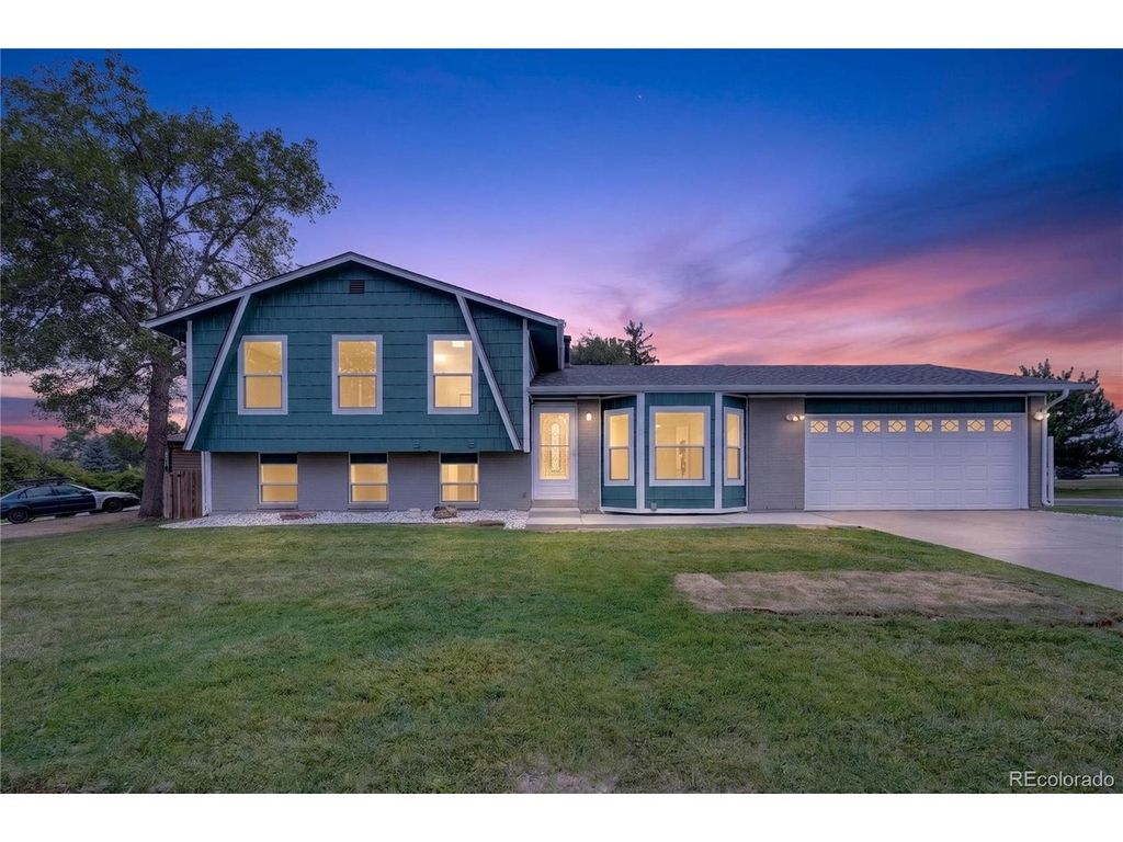 8494 W 74th Pl, Arvada, CO 80005