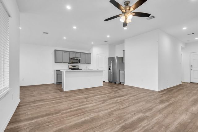 24737 Majestic Cone Lane, Magnolia, TX 77355