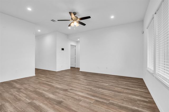 24737 Majestic Cone Lane, Magnolia, TX 77355