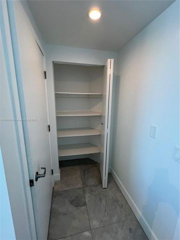 6700 Indian Creek Dr 701, Miami Beach, FL 33141