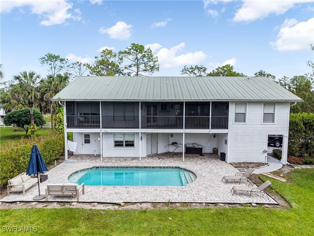 2920 24th AVE SE, Naples, FL 34117