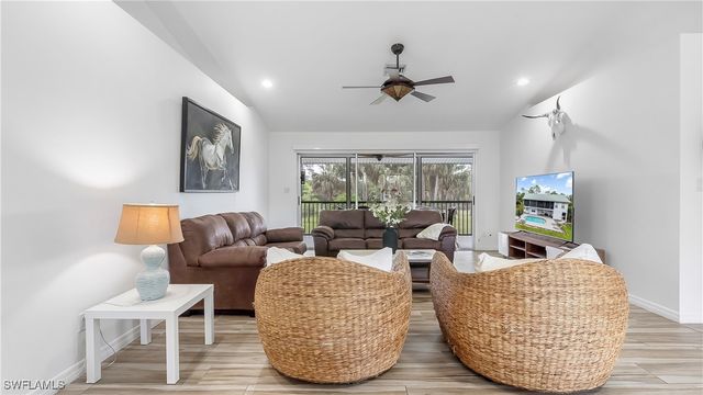 2920 24th AVE SE, Naples, FL 34117