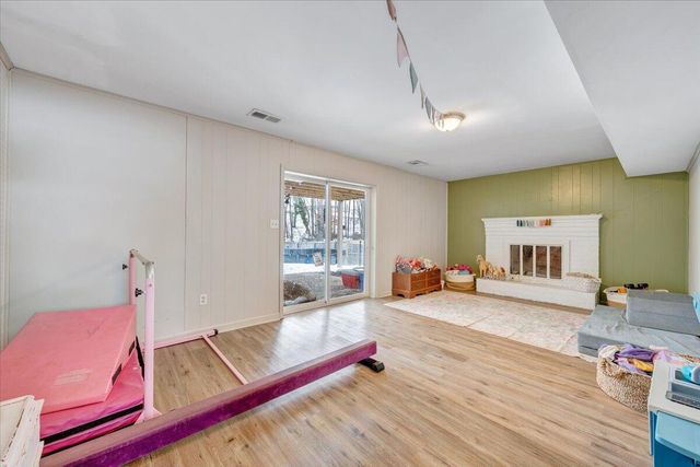 2919 Purple Finch RD, Roanoke, VA 24018