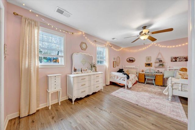 2919 Purple Finch RD, Roanoke, VA 24018