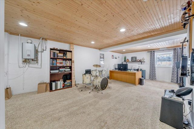 2919 Purple Finch RD, Roanoke, VA 24018