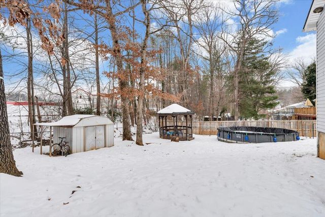 2919 Purple Finch RD, Roanoke, VA 24018