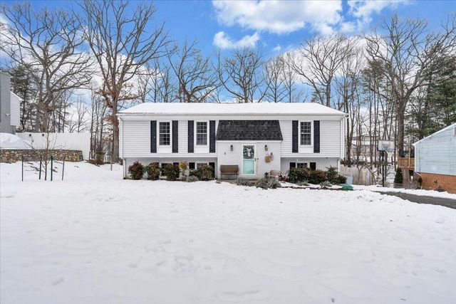 2919 Purple Finch RD, Roanoke, VA 24018