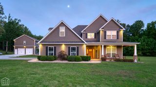 598 County Road 304, Jonesboro, AR 72401