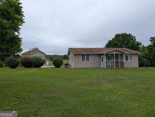 394 Grove Street, Barnesville, GA 30204