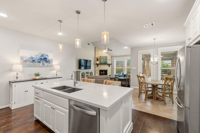 27910 Castle Park Lane, Fulshear, TX 77441