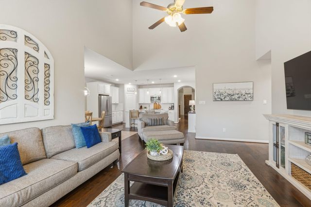 27910 Castle Park Lane, Fulshear, TX 77441