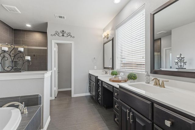 27910 Castle Park Lane, Fulshear, TX 77441