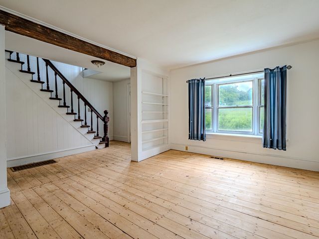 40 East Street, Middletown Springs, VT 05757