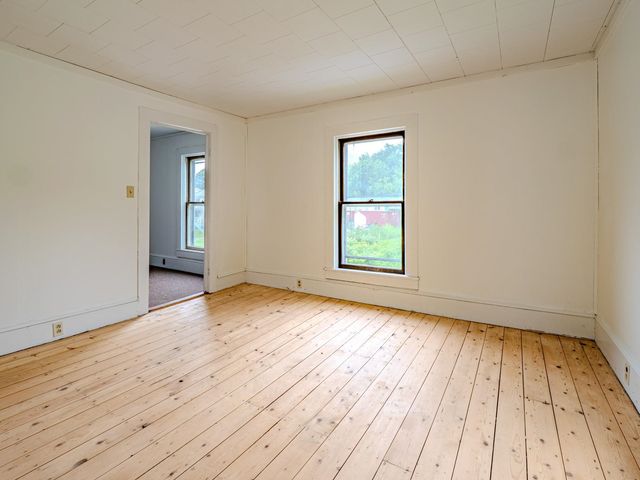 40 East Street, Middletown Springs, VT 05757