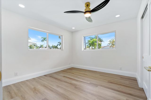 841 SE 5th Ter, Pompano Beach, FL 33060