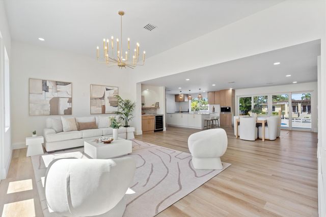 841 SE 5th Ter, Pompano Beach, FL 33060