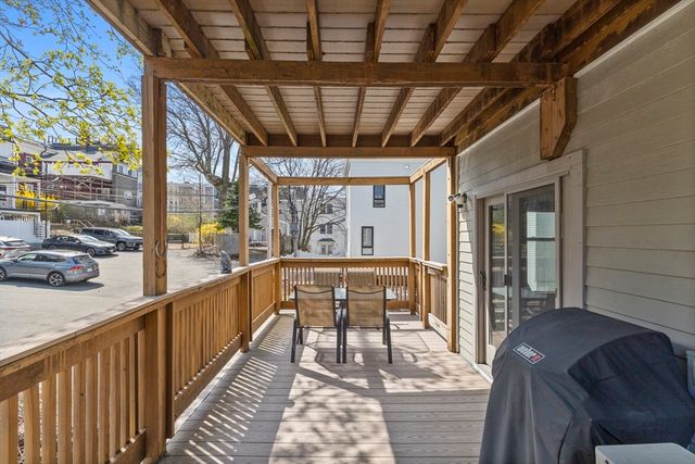 419 E 3rd St 2, Boston, MA 02127