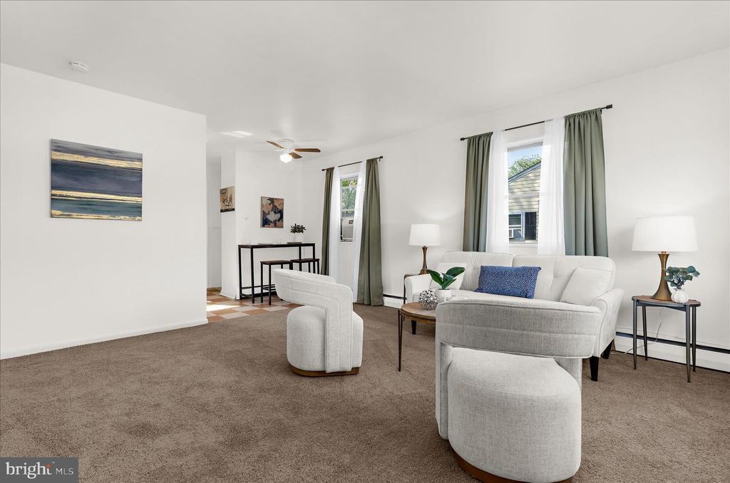 Image 3 of property listing at 120 ROSELAWN RD, Annapolis, MD 21403