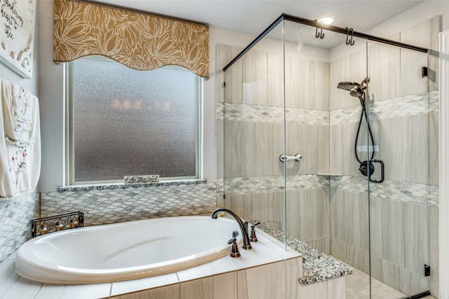 1000 Brenham Drive, Godley, TX 76044