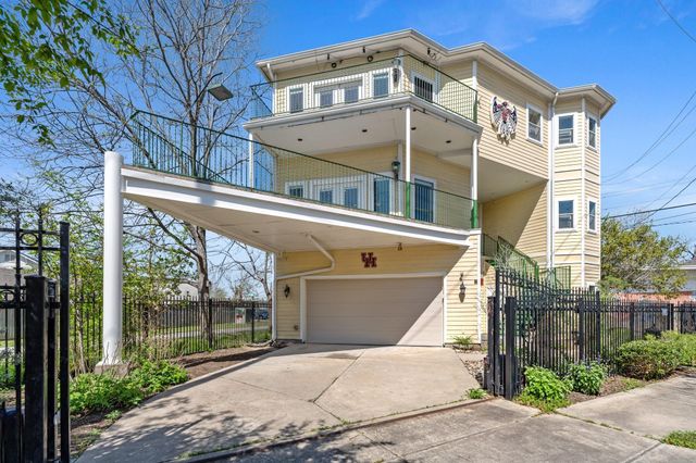 3201 White Oak Drive, Houston, TX 77007