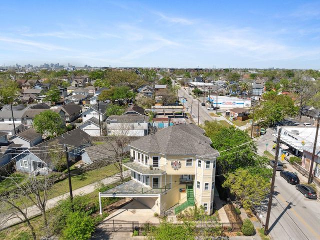 3201 White Oak Drive, Houston, TX 77007