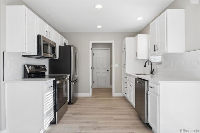 101 23rd Ave Ct, Greeley, CO 80631