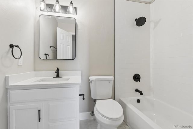 101 23rd Ave Ct, Greeley, CO 80631