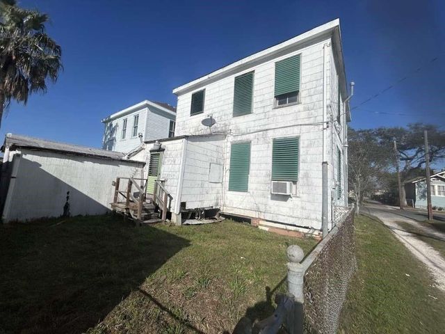 1511 37th Street, Galveston, TX 77550