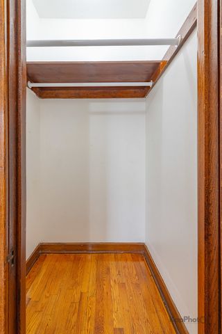 3530 W Evergreen Avenue 2, Chicago, IL 60651