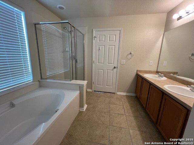 3426 Blue Topaz, San Antonio, TX 78245