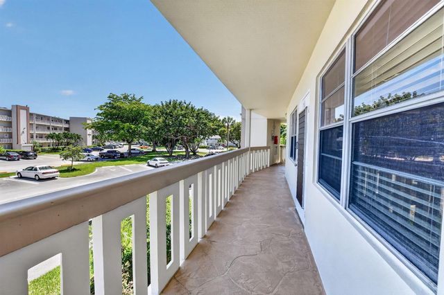 211 Richmond A 211, Deerfield Beach, FL 33442